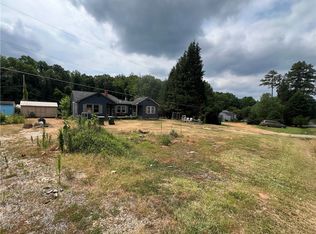 795 Lyman Rd, Inman, SC 29349