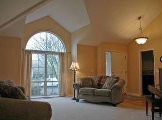 31131 SW Willamette Way W, Wilsonville, OR 97070