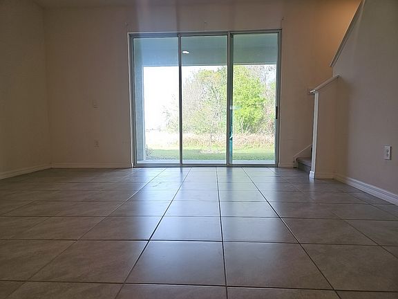 3rd image of 32795 Pez Landing Ln