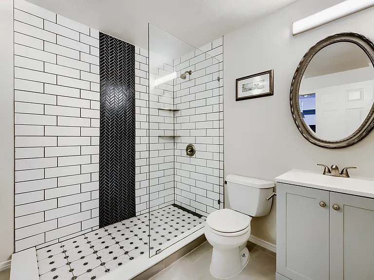 175 Xenon St — Photo 23