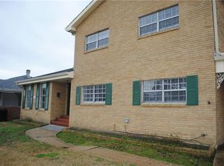 1310 Robert E Lee Blvd, New Orleans, LA 70122