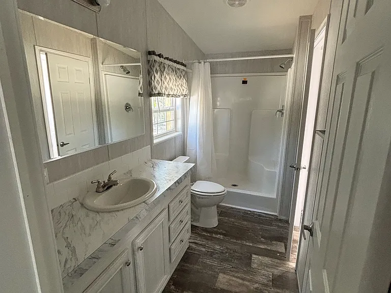 10120 NE 10th Ln — Photo 10