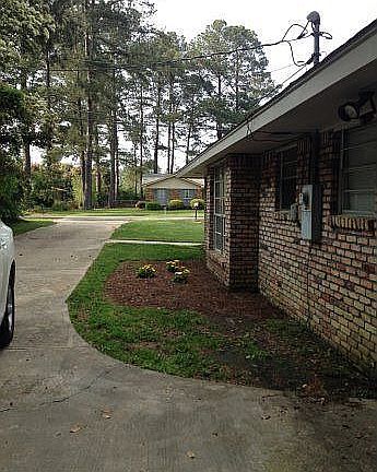 2nd image of 1710 Sherwood Dr