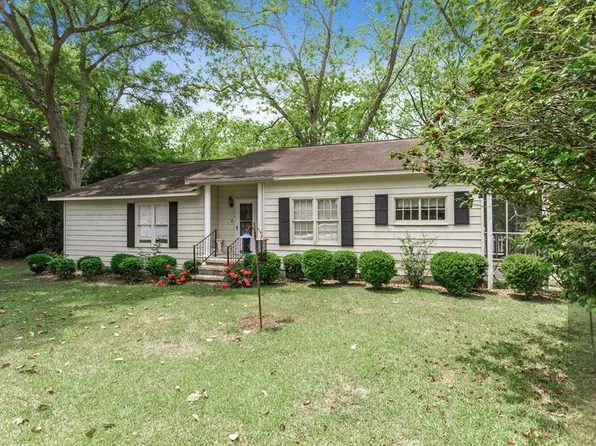 228 Depot St, Slocomb, AL 36375