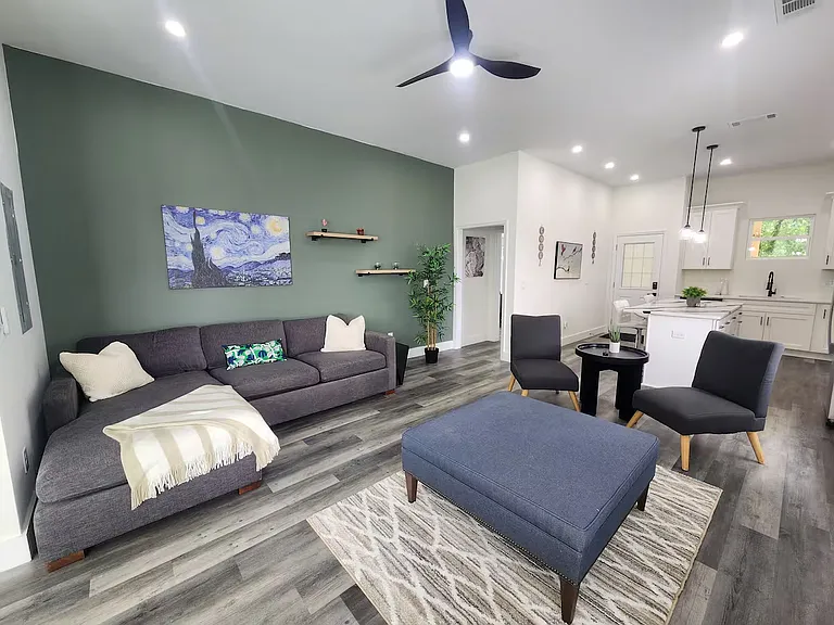 1528 Murphy Ave SW #B — Photo 5