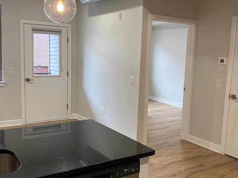 2045 N 2nd St #7 — Photo 7