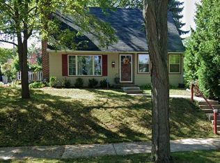 631 S 68th St, Milwaukee, WI 53214