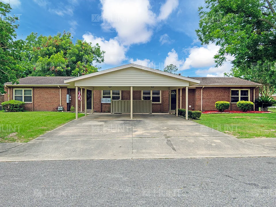 1649A Mercury Dr
