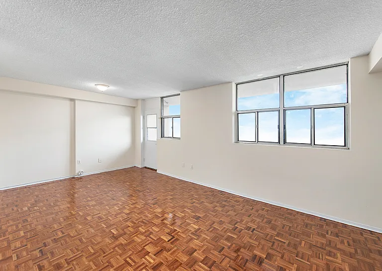10 Macey Ave — Photo 15
