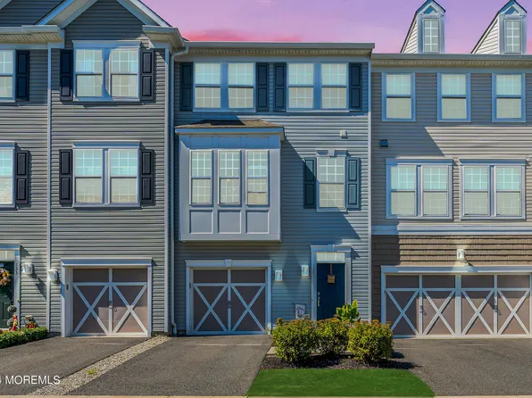 131 Beacon Lane #602, Eatontown, NJ 07724