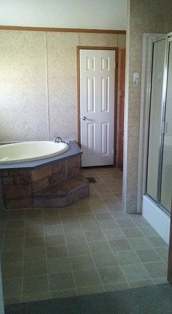 2nd image of 4800 W 4 Ridge Rd
