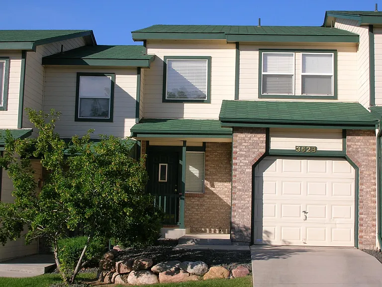 3528 Atlantic Dr — Photo 1