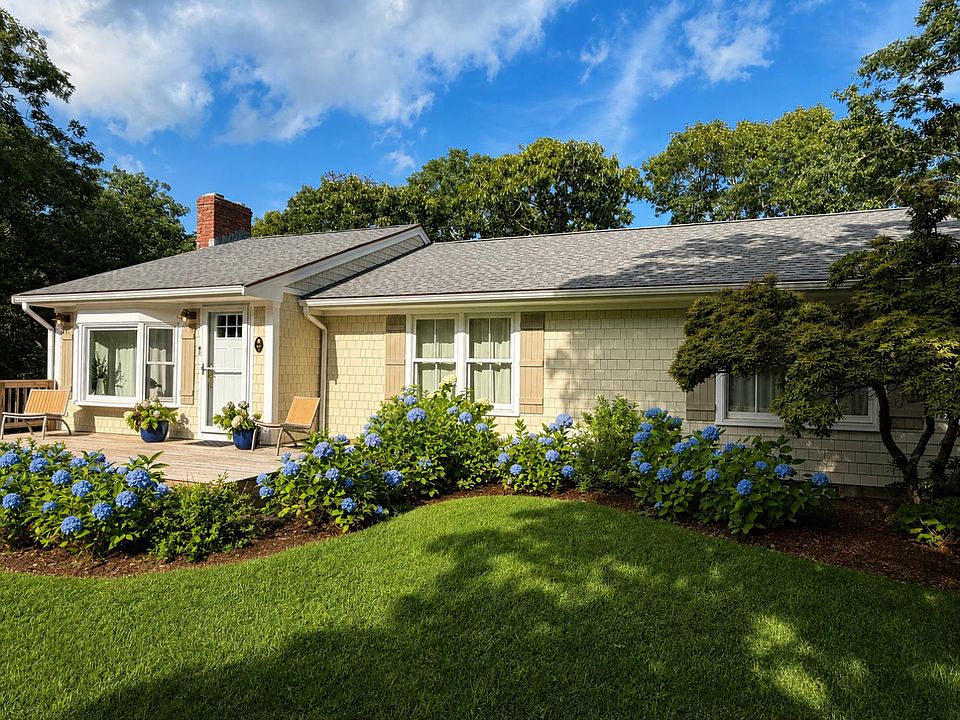 1st image of 42 Marthas Rd