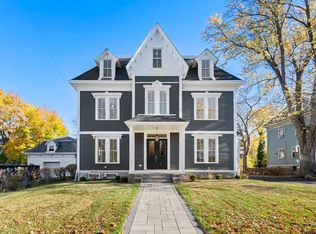 12 Walnut St, Watertown, MA 02472