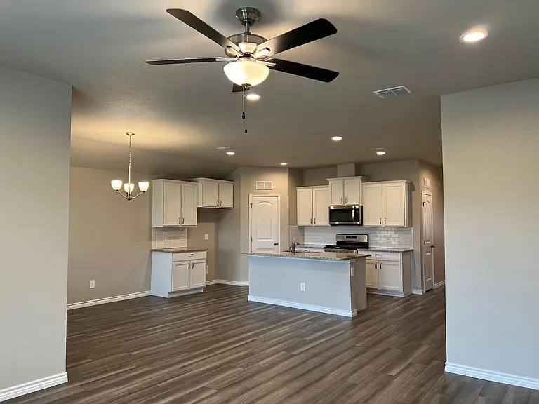 7713 Iron Man Dr — Photo 2