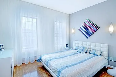 Sold by aptsandlofts.com