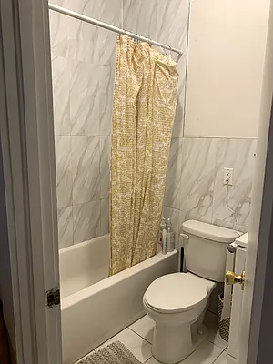 Rented by ERNY LLC | media 9