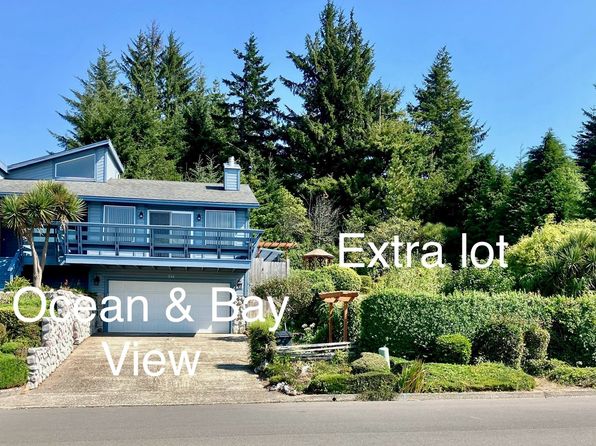 735 Prefontaine Dr, Coos Bay, OR 97420