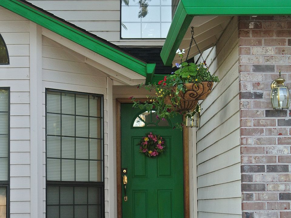 2nd image of 15174 SW Kenton Dr