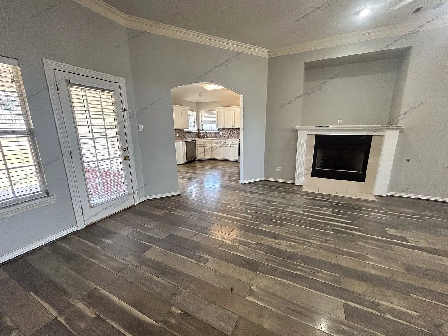 4 bed, 2.0 bath, 1677 sqft, $1,725 — Photo 4
