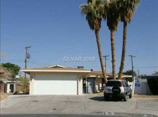 301 Pomegranate Cir, Las Vegas, NV 89107