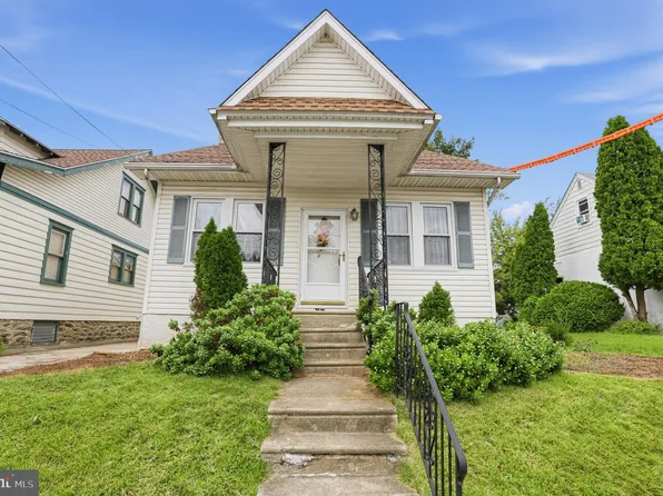 7922 Frontenac St, Philadelphia, PA 19111