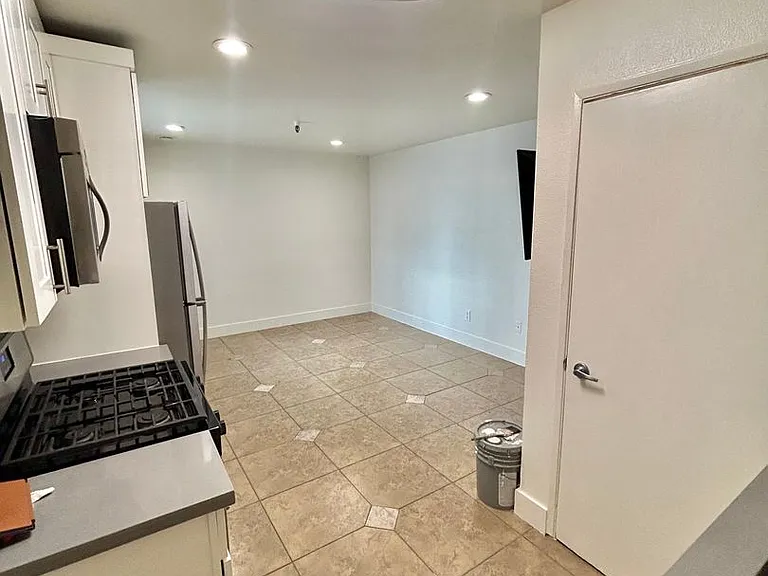228 - Squaw Valley Road LLC — Photo 12