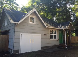 220 1/2 17th St, Springfield, OR 97477