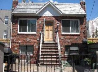 355 Onderdonk Ave, Flushing, NY 11385