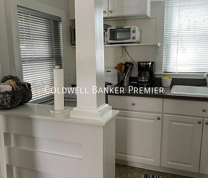 42B Delaware Ave — Photo 6