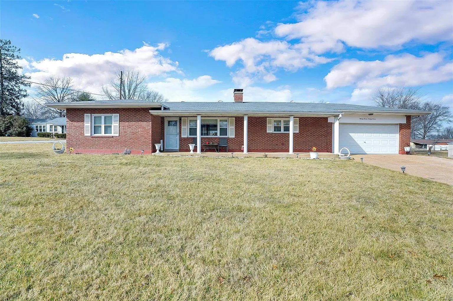 2797 Sedan Dr photo 1