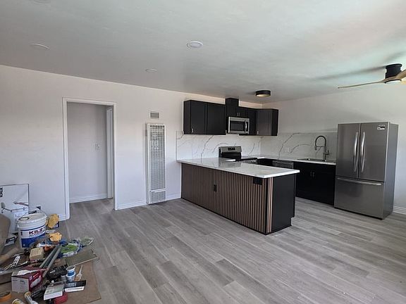 3rd image of 4120 Kansas St APT 13