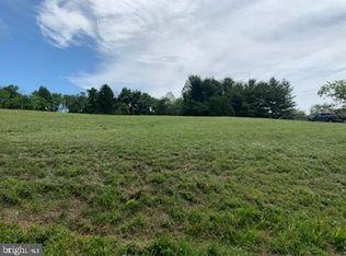 1425 Stag Dr, Auburn, PA 17922