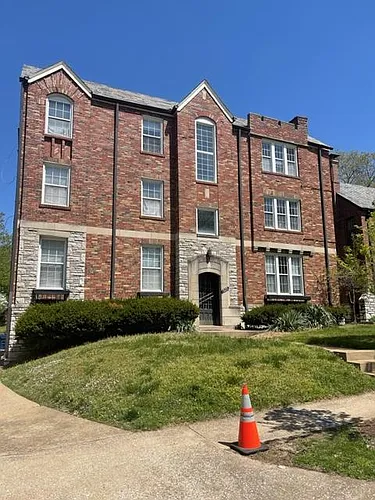 7525 York Dr #1-E Photo 1