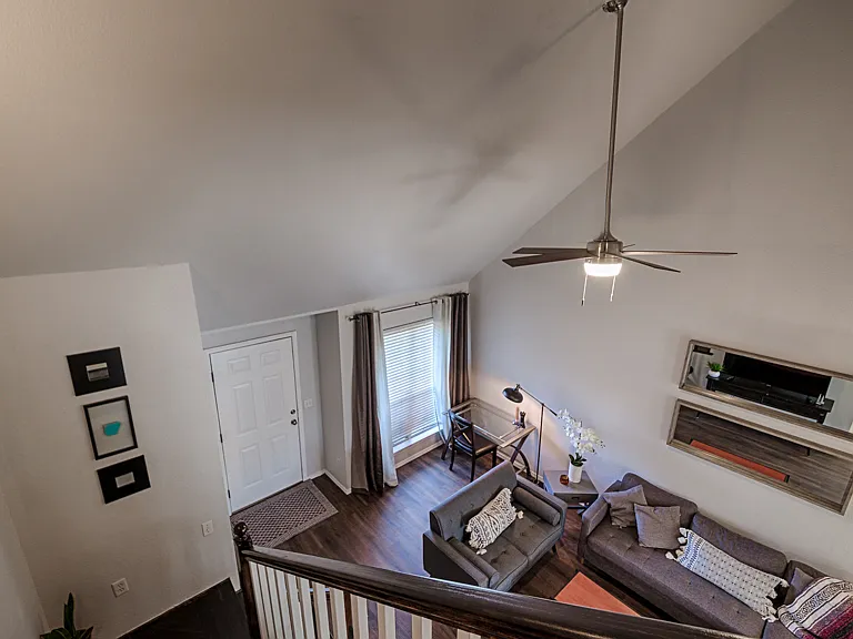2149 E Cinnamon Way — Photo 16