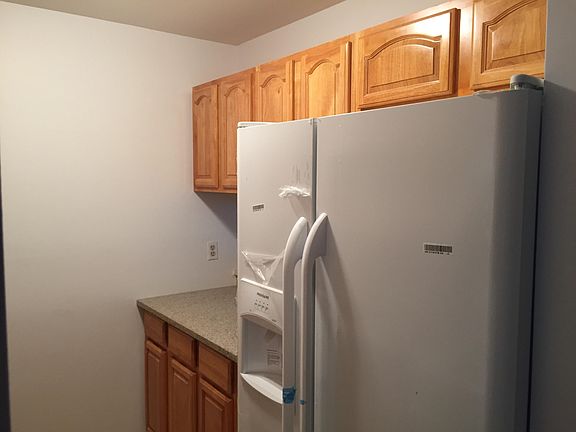5th image of 850 E 167th St