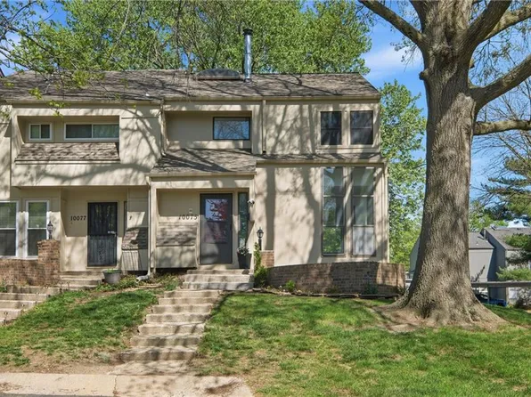 10075 N Locust St, Kansas City, MO 64155