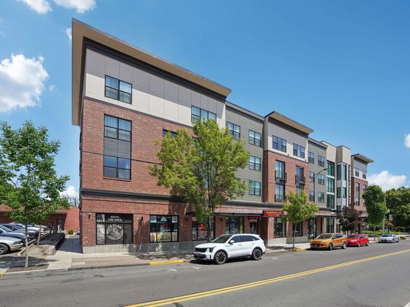 130 S Main St #5