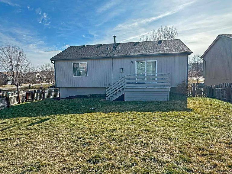 4332 N Hws Cleveland Blvd — Photo 21