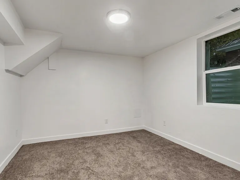 2664 Brinker Ave — Photo 5