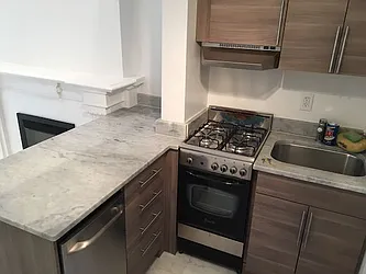 Rented by Aryeh Realty