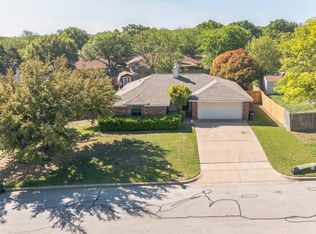 10125 Indian Mound Rd, Fort Worth, TX 76108