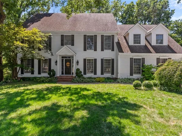 6420 Larson Ct, Kansas City, MO 64133