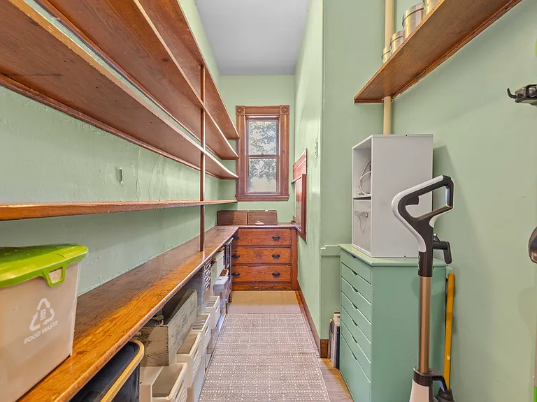 20 Mellen St #1 — Photo 21