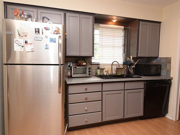 4th image of 4531 Creek Bend Dr