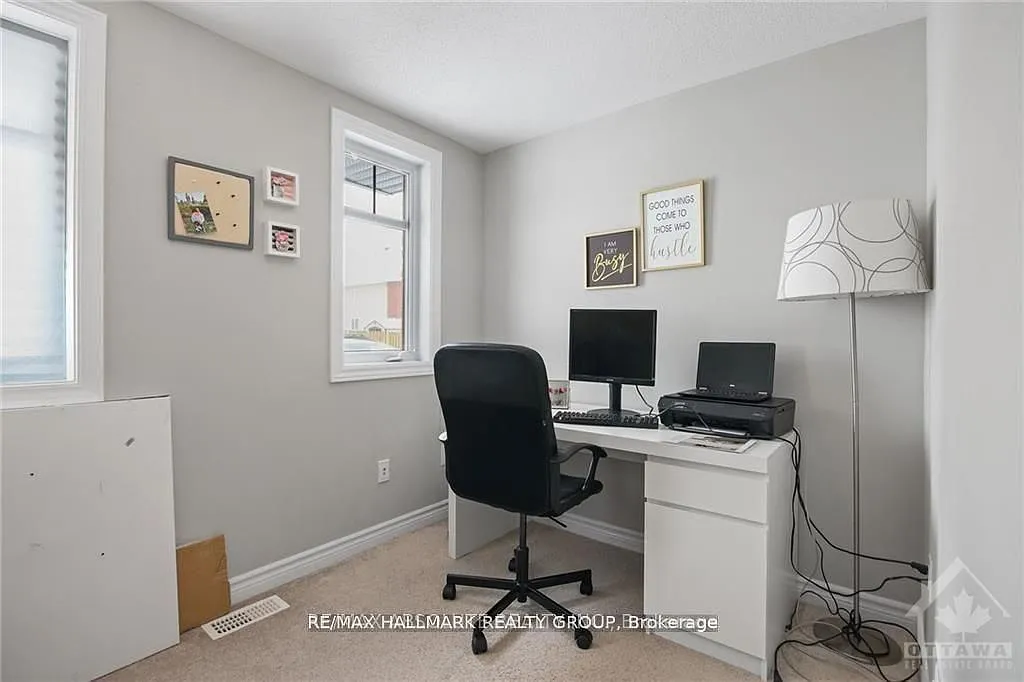 4 bed, $3,200 — Photo 2