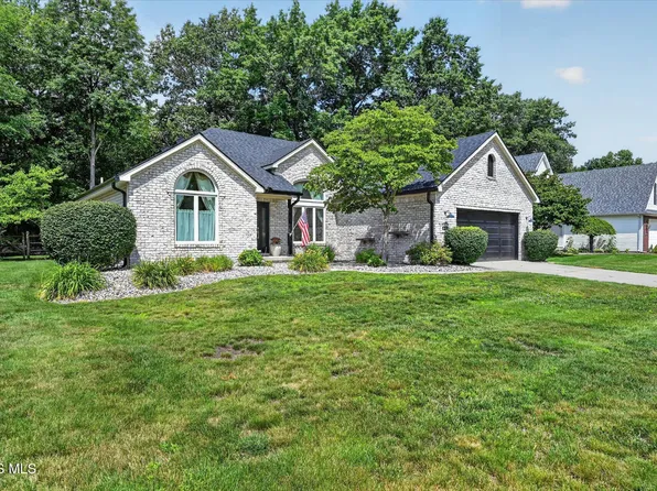 640 Weatherstone Rd, Holland, OH 43528