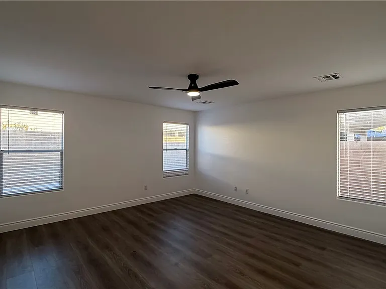 11232 Albergotta Ct — Photo 17