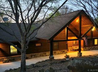 1807 Rose Ln, Eufaula, OK 74432