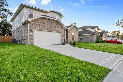 410 Magnolia Ln Photo 1